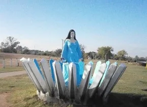 Virgen en costanera