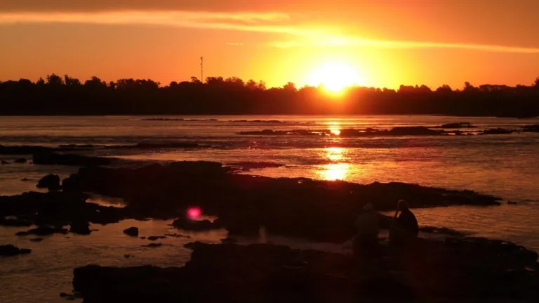 Atardecer lago